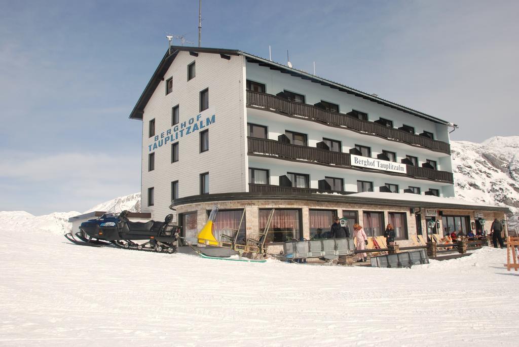 Hotel Berghof Tauplitzalm エクステリア 写真