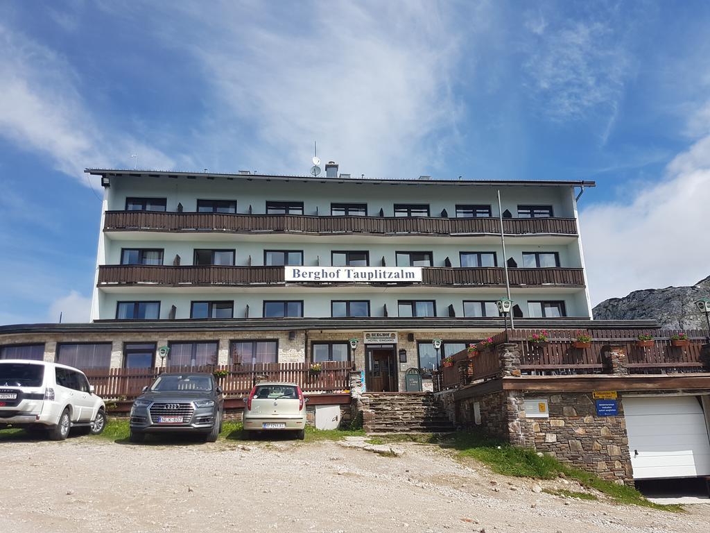 Hotel Berghof Tauplitzalm エクステリア 写真